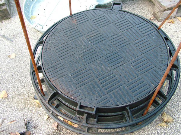 Aknafedlap kerek 600mm C250 EURO